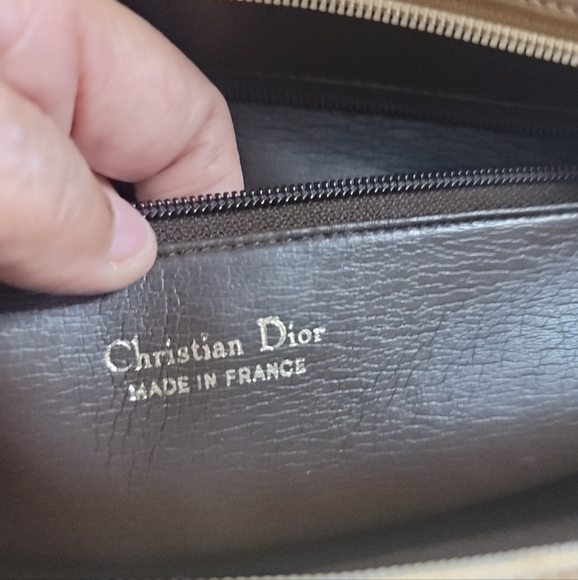 Dior Vintage Sleek Tan Leather Shoulder Bag - Picture 10 of 13